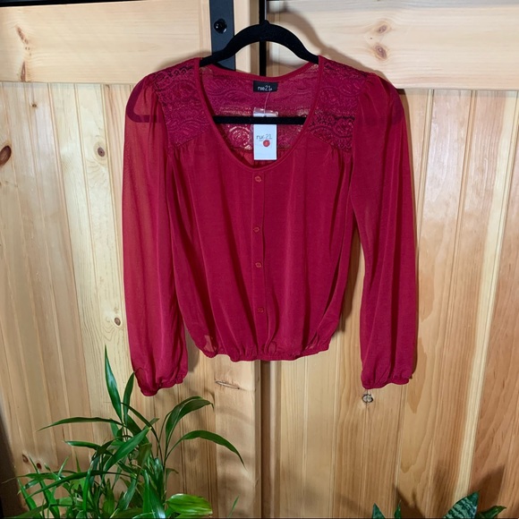 ⭐️BOGO FREE! Sheer Blouse with Lace Top - Picture 1 of 7